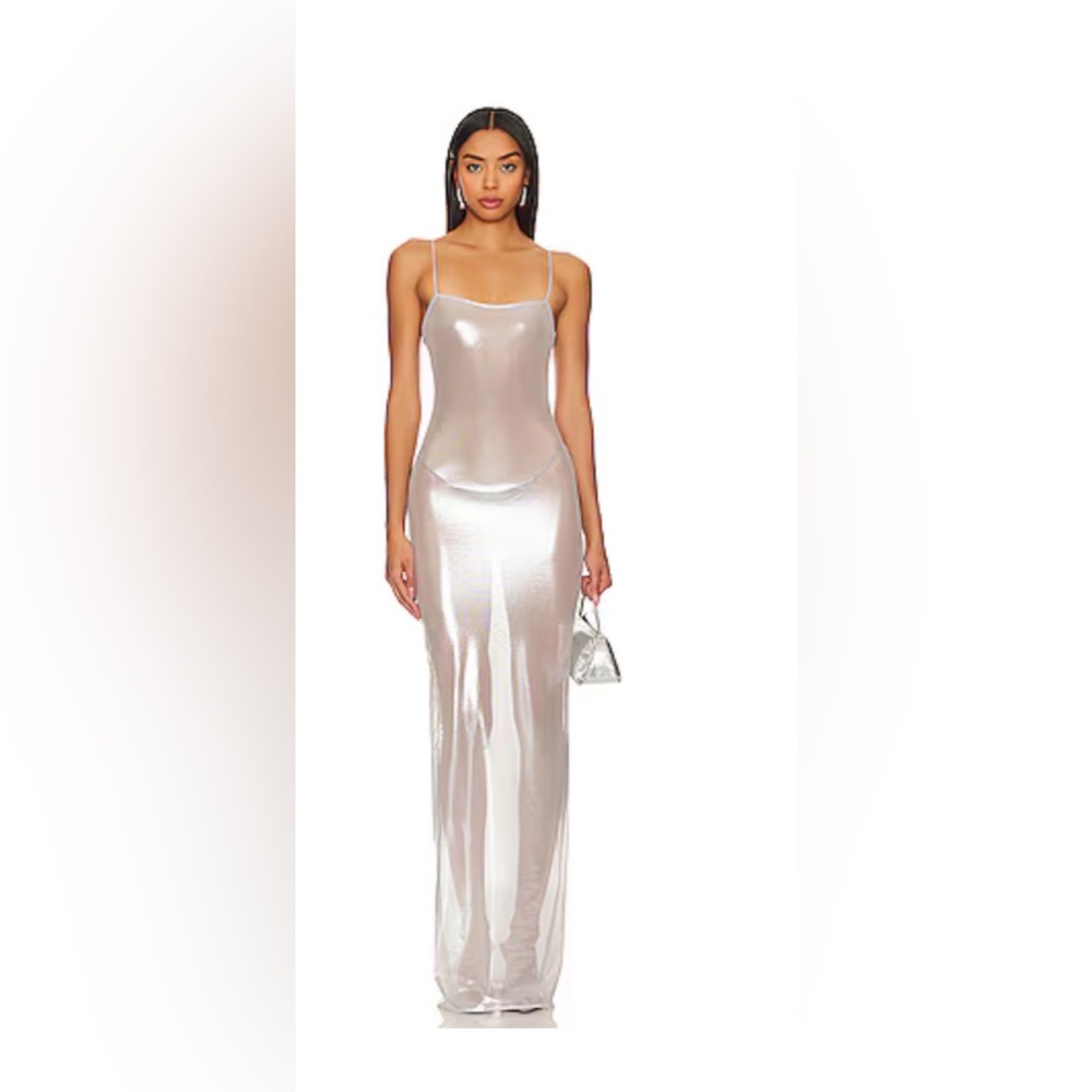 REVOLVE The Liquid Slip in Silver SUBSURFACE Large